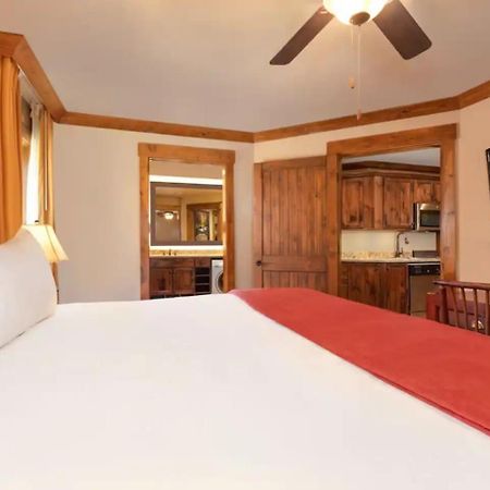 2Br Westgate Resort Sleeps 10 - Smoky Mtn Condo With Free Water Park Gatlinburg Exteriér fotografie